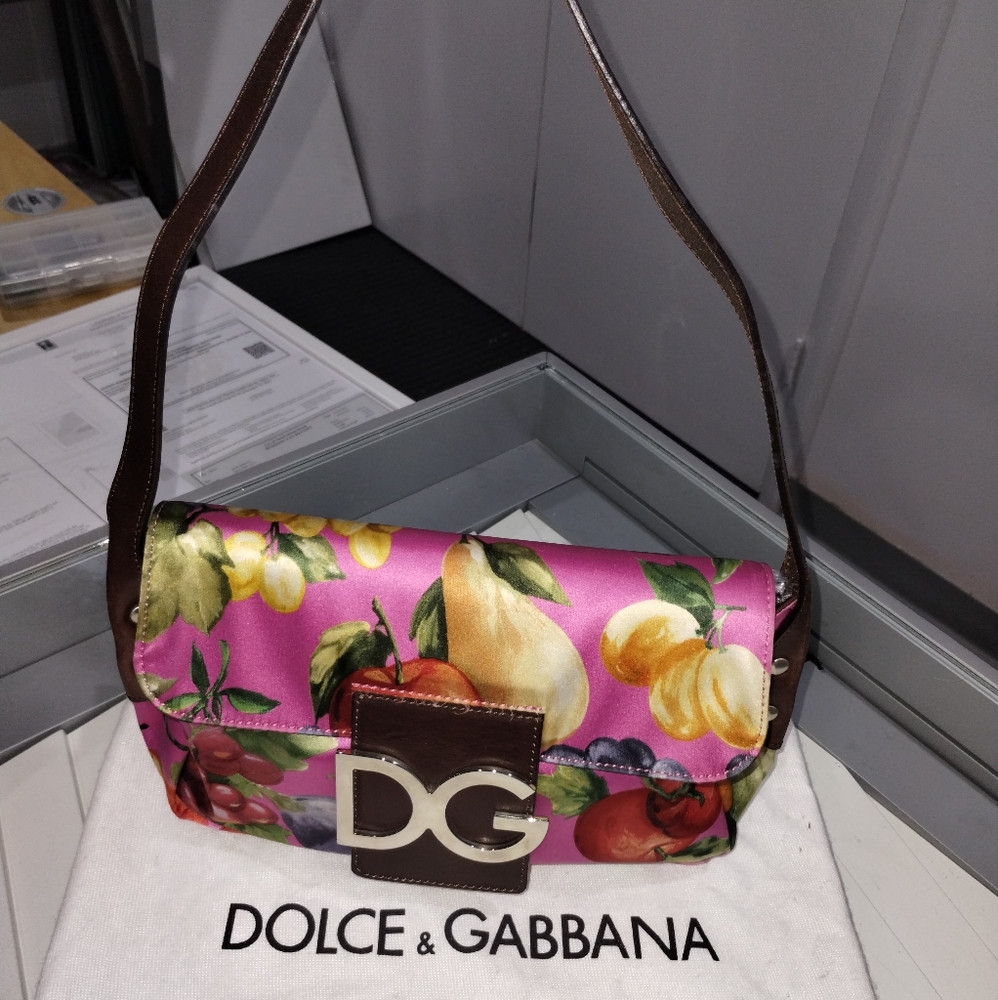 Dolce & Gabbana Vintage Silk print leather purse